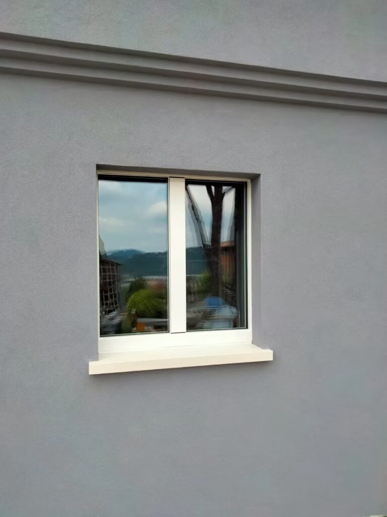 Finestra alluminio minimale Rosaserramenti Vicenza - Efficienza energetica e sicurezza